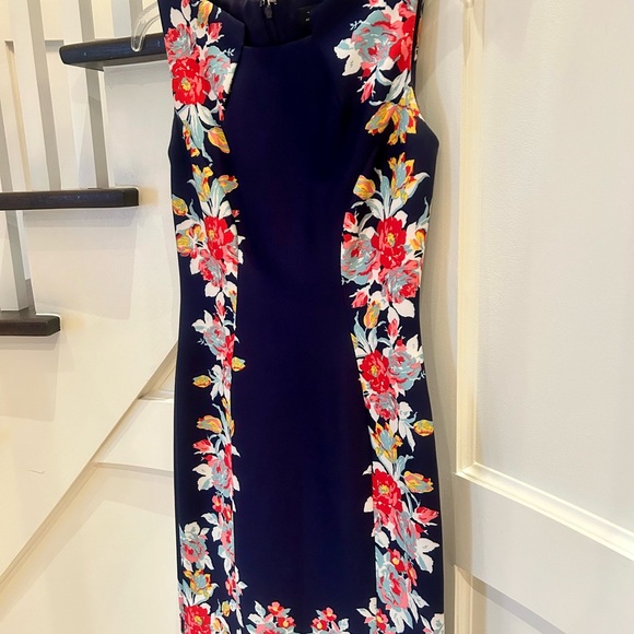 ** 3 FOR $50 ** TAHARI Floral Bodycon Dress - Picture 5 of 8